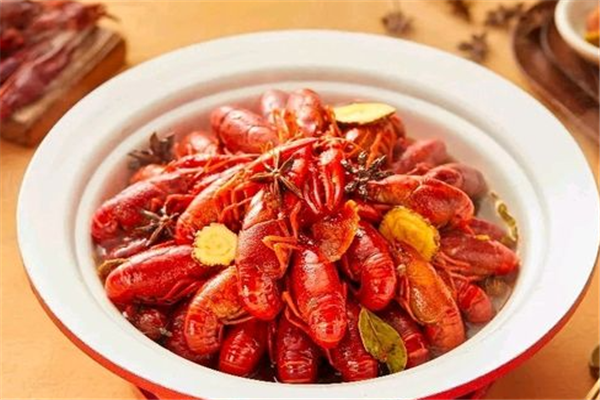 肥妈小龙虾加盟费是多少钱?加盟怎么样