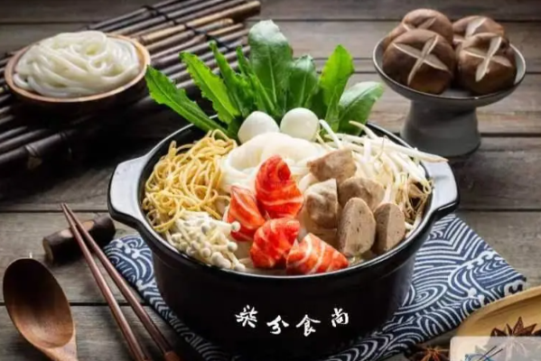 柒分食尚过桥米线
