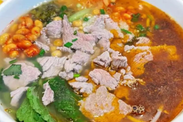 牛瞻瞻生烫牛肉米线 牛瞻瞻生烫牛肉米线