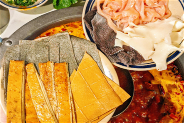 四四方圆豆腐皮火锅
