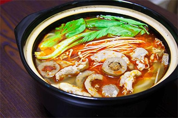 云佳瑶云南过桥米线
