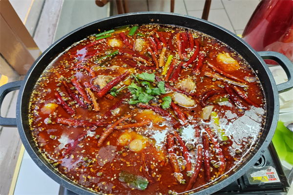 三味鱼火锅
