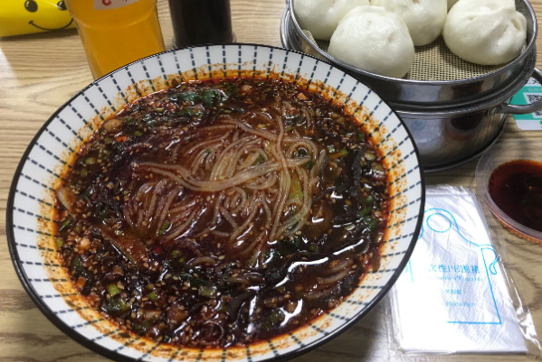 杨三火米线