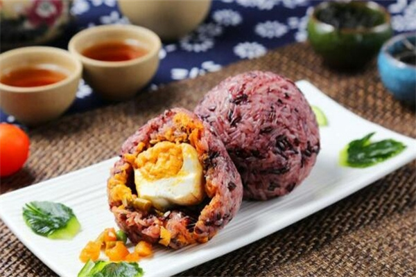 大口饭团