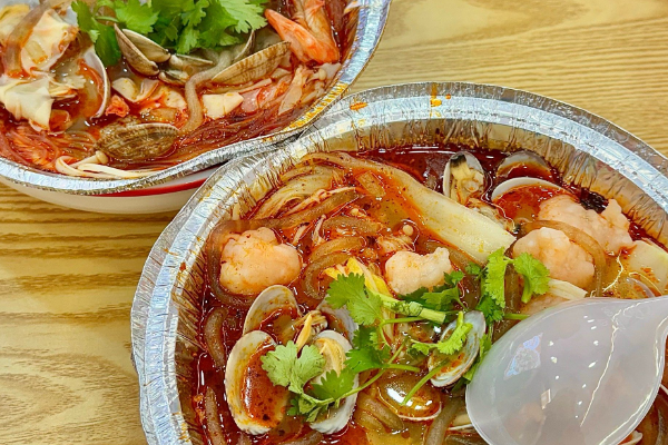 粉上鲜·花甲米线