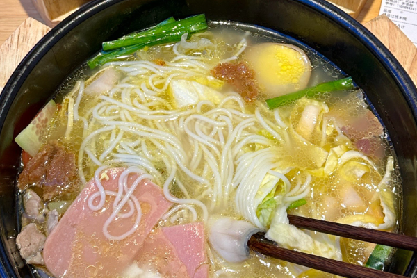 稻米先生鸡汤米线