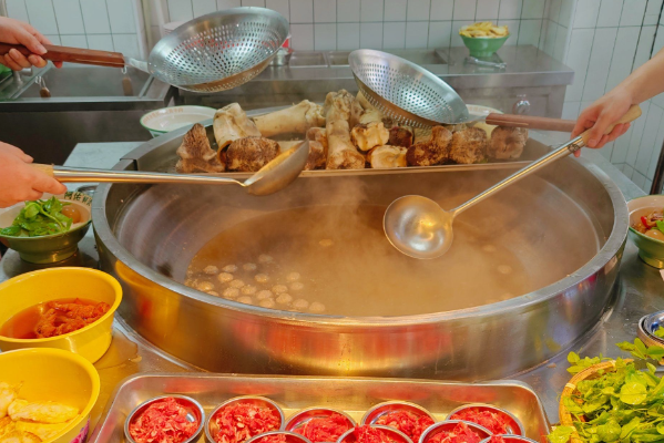 细姆鲜牛肉米线