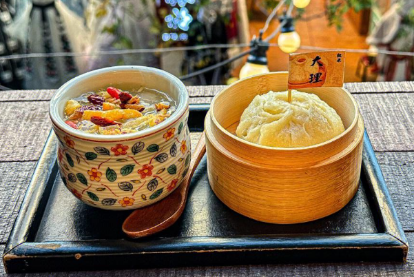 银米·云南传统过桥米线