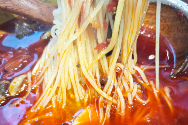李外婆泡椒米线