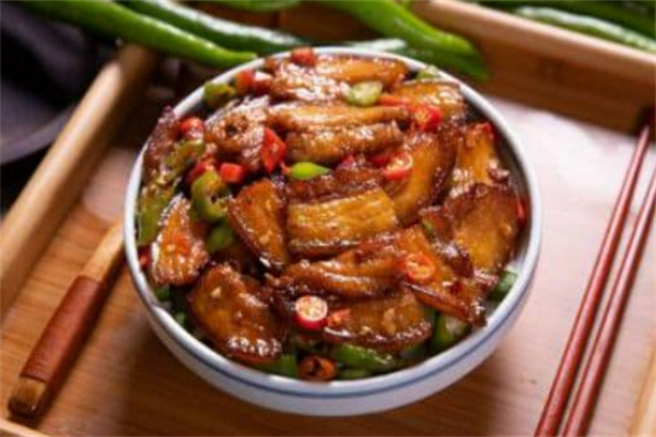 资食青年擂椒拌饭 资食青年擂椒拌饭