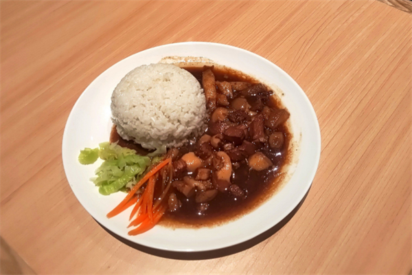 大师卤肉饭