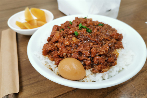 大师卤肉饭