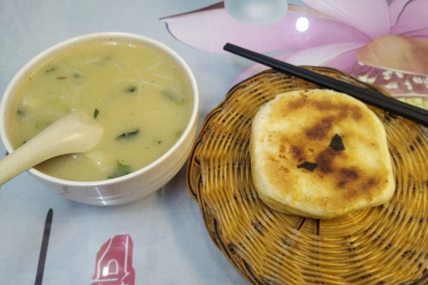 老梁记甜沫肉火烧