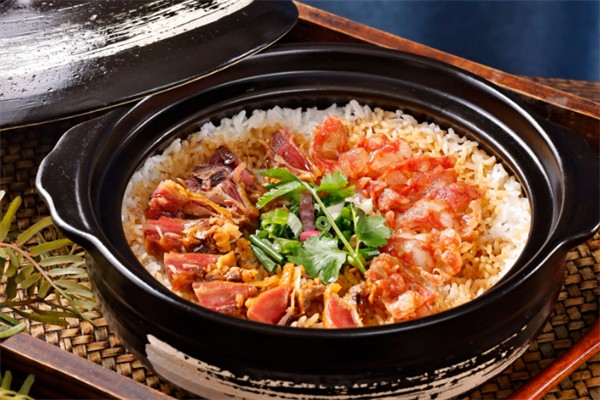 美味煲仔饭 美味煲仔饭
