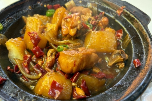 史密斯黄焖鸡 史密斯黄焖鸡