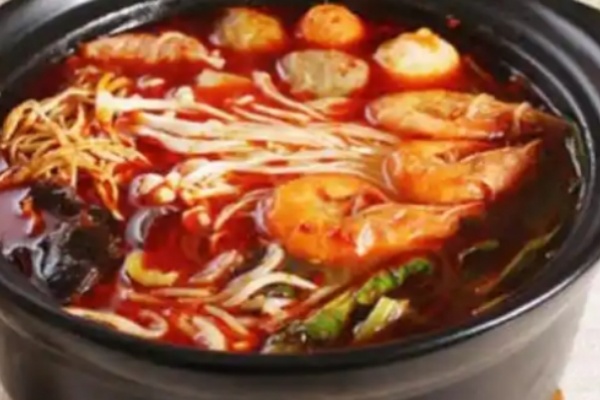 回桥缘过桥米线