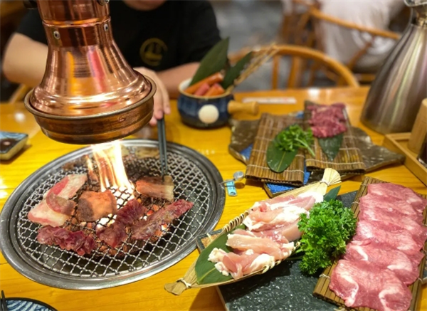 钱炙·炭火烤肉·自助料理 钱炙·炭火烤肉·自助料理
