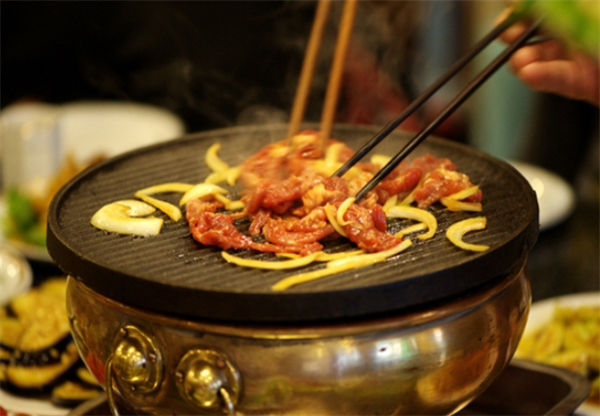 钱炙·炭火烤肉·自助料理 钱炙·炭火烤肉·自助料理