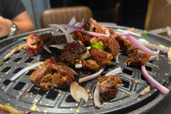 虔哆哆半肥瘦齐齐哈尔烤肉 虔哆哆半肥瘦齐齐哈尔烤肉