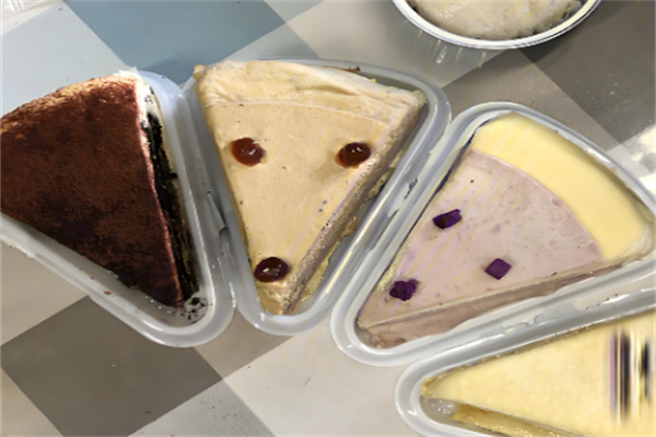 CUNS CAKE村上千层蛋糕 CUNS CAKE村上千层蛋糕