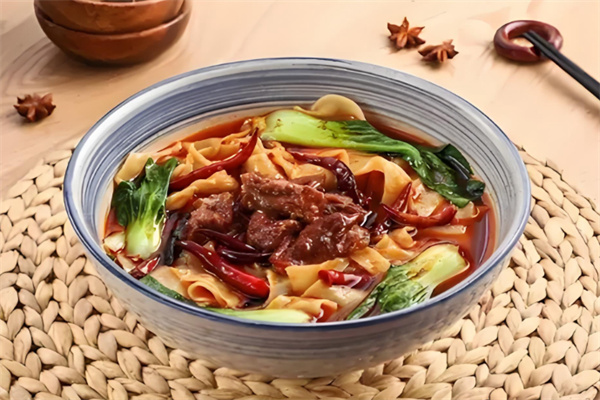 王氏友道砂锅板面 王氏友道砂锅板面