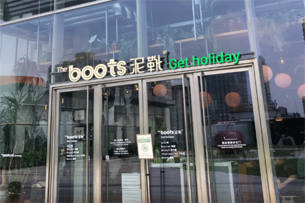 The boots泥靴Get holiday The boots泥靴Get holiday