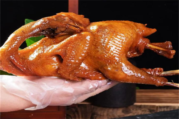 卤汁肴现卤手撕鸡