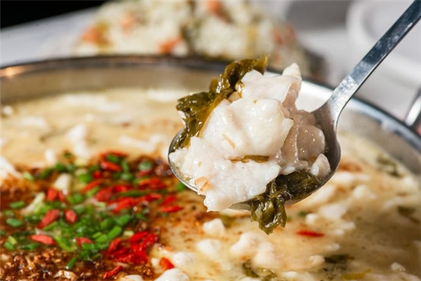 零点酸菜鱼 零点酸菜鱼