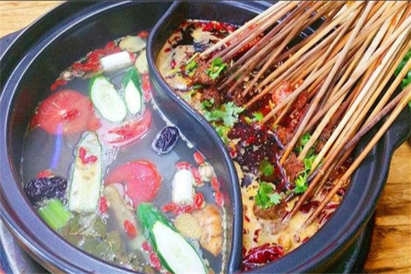 叁巡围炉串串