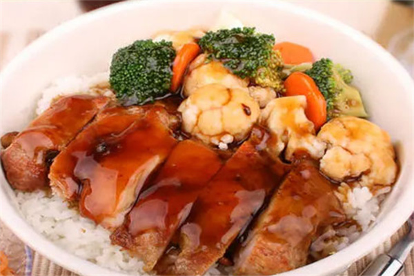 米膳煌卤肉烧汁饭