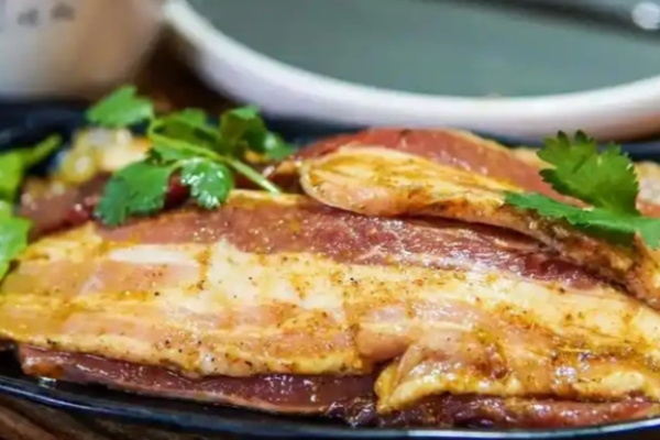 焱东家首尔韩国烤肉 焱东家首尔韩国烤肉