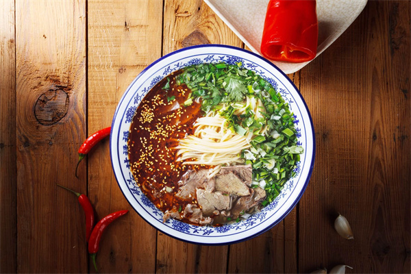 鑫新荣牛肉拉面