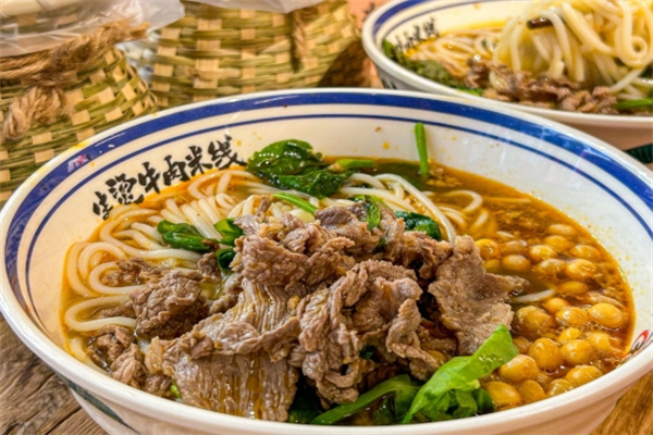 巷大姐·生烫牛肉米线加盟品牌介绍,加盟多少钱,加盟条件