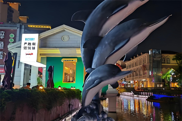 严胜利爆肉馄饨