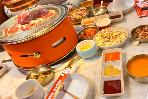 牛造的场•黑牛烤肉局加盟费多少钱,加盟条件,加盟电话