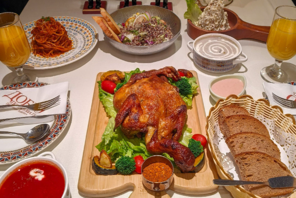 喀秋莎·俄罗斯烤鸡烤肉烤鸭