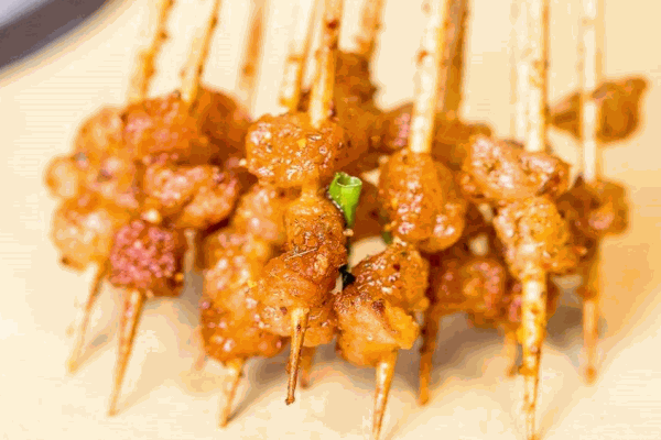 牛一家小肉串加盟