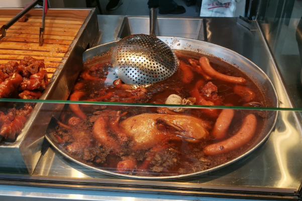 阿韦家热卤猪蹄 阿韦家热卤猪蹄