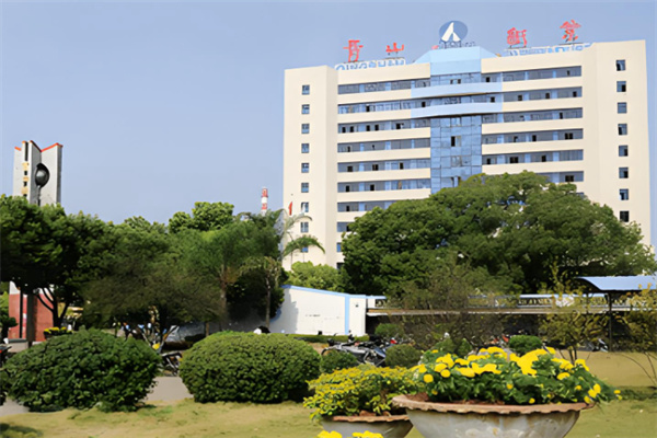 青山纸业 青山纸业