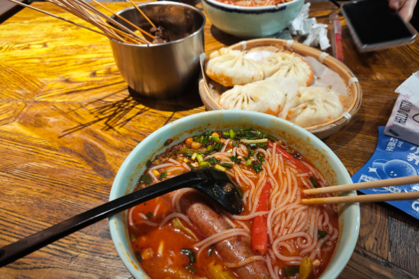 李豁子臭豆腐米线