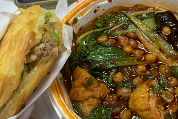 厚三秦肉夹馍酸辣粉