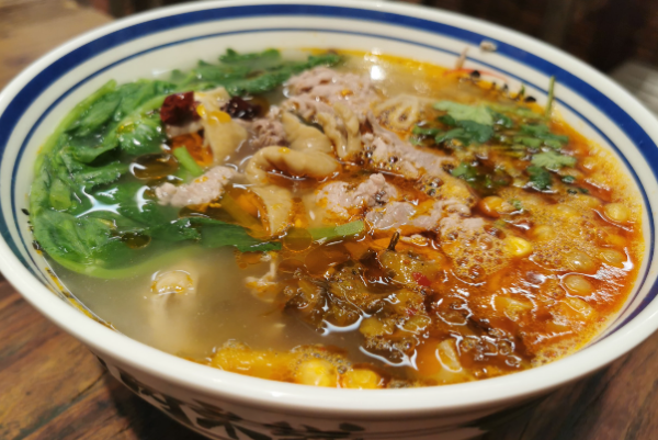 鲜好婆生烫牛肉米线