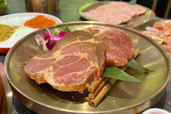 秦炉石板烤肉 秦炉石板烤肉