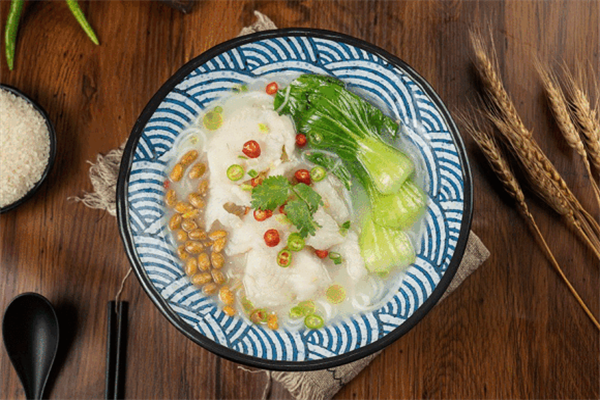 俞味私房酸菜鱼米线
