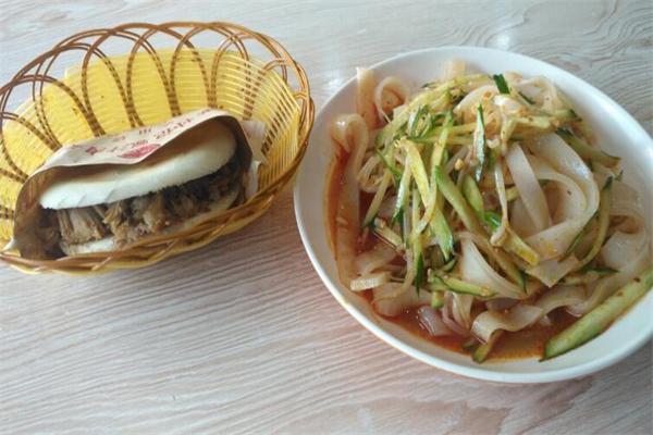 二师兄肉夹馍·凉皮