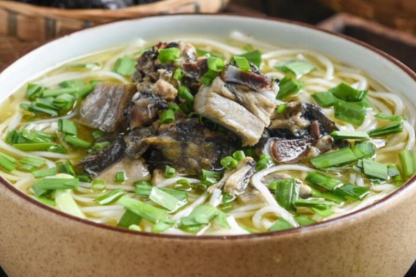 北岸线乌鸡米线
