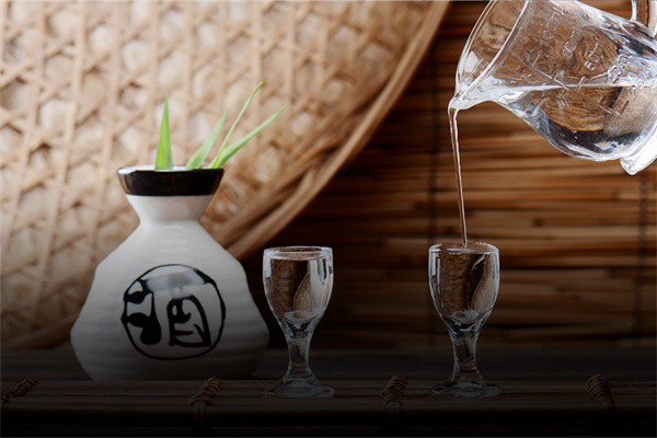 东三福酒
