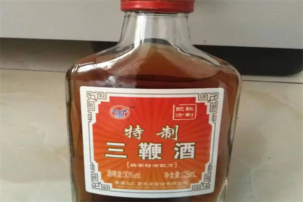 三鞭酒