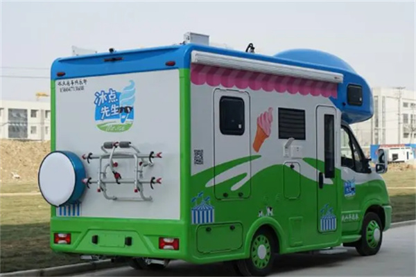 冰点先生冰淇淋房车