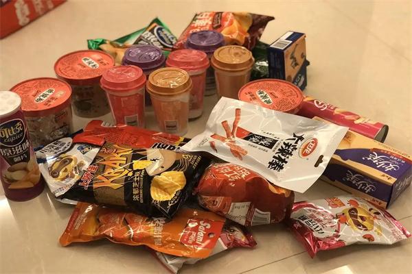 童年小时光零食店